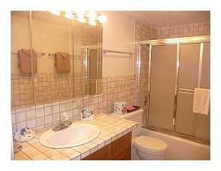 Kihei Kai Nani Unit 125 Bathroom