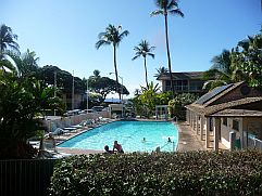 Affordable Maui Condo, Affordable Maui Condos in Kihei Kai Nani pool